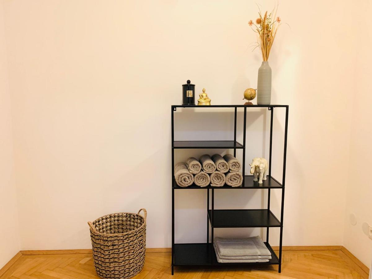 Ruhige Wohnung Im Gasometer Wien *Wifi*U3*Netflix* מראה חיצוני תמונה