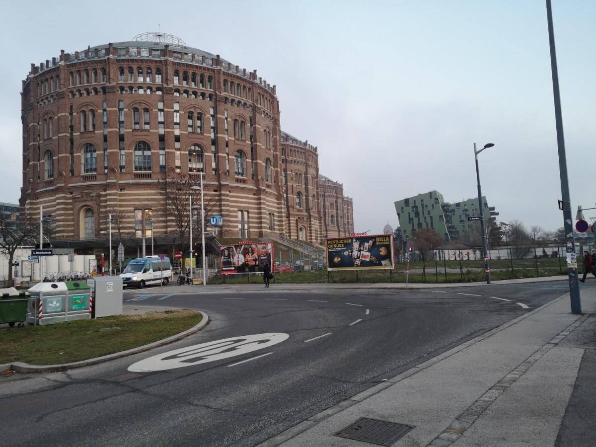 Ruhige Wohnung Im Gasometer Wien *Wifi*U3*Netflix* מראה חיצוני תמונה